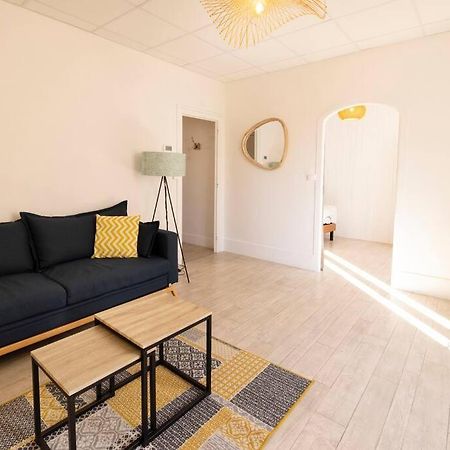 Le Cosy C - T2 Tout Equipe - Centre-Ville Gare Montluçon Buitenkant foto